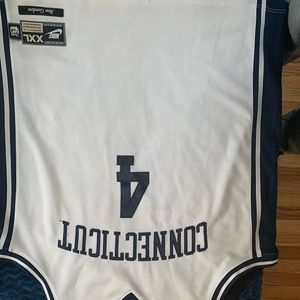 Men’s Nike UConn Ben Gordon Jersey XXL